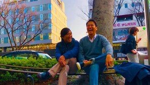 임종석·양정철 도쿄 회동…탁현민 “구백수와 신백수, 촬영은 낀백수”