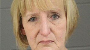 신생아 유기 살해 美친모 DNA 분석으로 38년만 체포