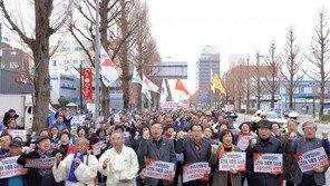 5·18단체 “황교안, 망언의원 퇴출·왜곡처벌법 제정해야”