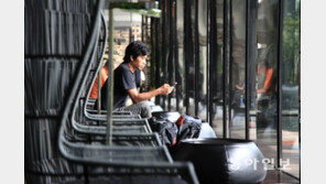 [김재범 기자의 투얼로지] 혼자 떠나고, 몸으로 느끼고, ‘인싸’로 즐긴다