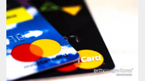 당정청, 신용카드 소득공제 일몰 3년 연장