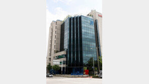 JYP 루머고소 “자체 조사, 팬 제보 종합…민·형사 함께 진행”