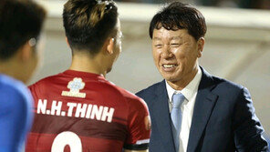 [인터뷰] 호찌민시티 3연승 이끈 정해성 감독 “선수들과 소통 잘되면 못 할 게 없다”