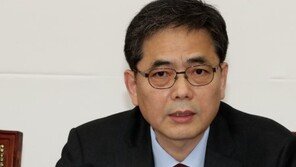 곽상도 “文, 과거 친일 유족 변호 나서…누가 친일파인가”