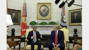 WSJ “각국 지도자들, 외교관 제치고 트럼프와 직접 소통”