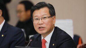 이양수 “문성혁 장남, 유효기간 지난 어학성적표로 한국선급 합격” 의혹 제기