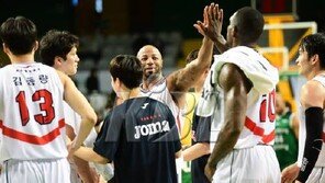 ‘25분 뛰고 트리플더블’ 쇼터 향한 유재학 감독의 믿음