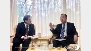 노영민, 반기문 만나 ‘미세먼지 위원장직’ 요청…사실상 수락