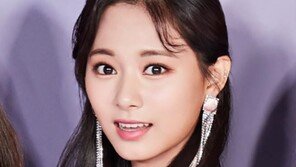 [연예뉴스 HOT 5] 쯔위 국적 중국 표기 논란