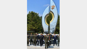 해병대 ‘마린온 헬기’ 순직 장병 위령탑 제막