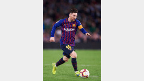 ‘기록의 사나이’ 메시, 라리가 통산 33번째 해트트릭