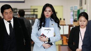 윤지오 “‘장자연 사건 등 진실규명’ 지시 문 대통령님, 고개 숙여 감사”