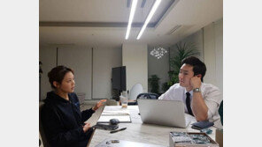 안현모, 김청완과 인증샷 “물심양면 서포트해줘서 고마워”