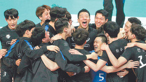 4년 연속 “우린 챔프전으로 간다”… 현대캐피탈 PO 2연승 신바람