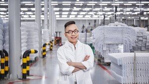 시몬스 안정호 대표 ‘배임’ 입건…불투명 경영 ‘침대왕국’ 또 구설