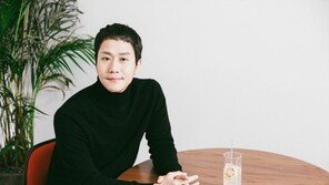 [연예뉴스 HOT5] 정우, 영화 ‘뜨거운 피’ 주연 캐스팅