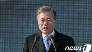 文 대통령 지지율, 3%p 올라 47.9%…한국당, 또 올라 31.9%