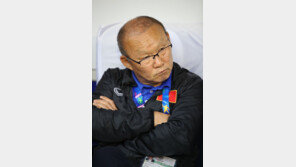 박항서, 불만 토로…“베트남 선수들 실력·시간 부족”