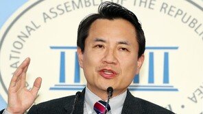 김진태 “인천상륙작전 피해 보상? 김일성 한 풀어주는 것” 비판