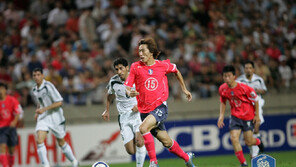 ‘언성 히어로’ 김정우, 영원히 태극마크를 내려놓다