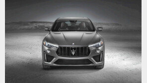 강력한 ‘V8’ 엔진 달고 슈퍼 SUV 한계를 넘다