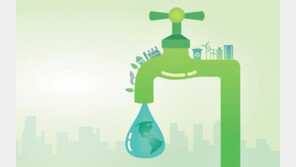 “우린 환경 지키기 위해 텀블러로 수돗물 마셔요”