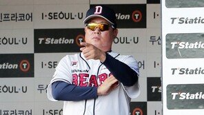 김태형 감독 “최주환, 짧게는 2주 길게는 3주”