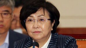 “김은경 영장 유감” vs “블랙리스트 윗선 밝혀야” 여야 입장차