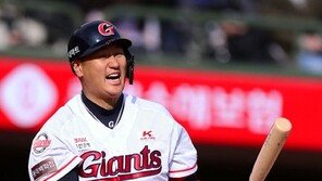 이대호, 전체투표 통해 선수협 새 수장 됐다