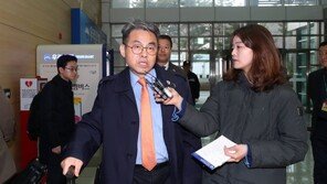 지금 남북간 대화 이뤄지고 있나? 질문에…靑 “말씀드릴 기회 있을 것”