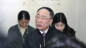 LPG차 전면허용에 ‘홍남기 패싱’?…기재부 “사실과 달라” 반박