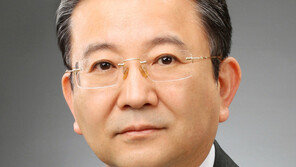 법무부 “김학의 긴급출국금지 조치 정당…피의자로 간주”