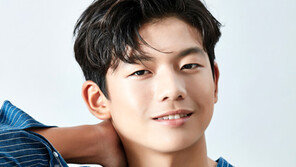 [연예뉴스 HOT5] 왕석현, 연기학원 상대 4억원 소송