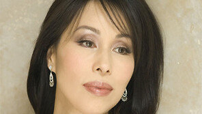 소프라노 신영옥 “콩쿠르 심사하며 신인 때 생각나 ‘울컥’”