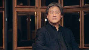 “박찬욱 감독이 연출한 드라마 같지 않다고? 반가운 얘기”