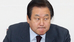 김무성 “文대통령, 김연철 높이 펑가해 친북주의자 발탁”