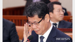 김연철 , 8차례 다운계약 인정…“꼼꼼히 챙기지 못했다”