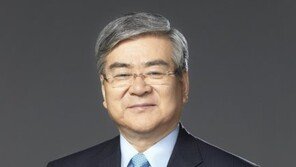 조양호 회장, ‘아름다운 퇴진’ 꿈꾸며 정공법 택했으나 결국…