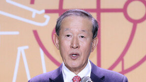 靑 “기업과 소통 부족함 없어…전경련 필요성 못 느껴”