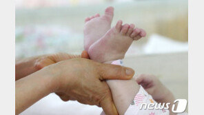 방글라데시 엄마 26일 간격 세 아이 출산…자궁이 2개