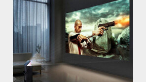 [리뷰] 프로젝터를 생활가전으로 만들어 버린 LG전자 '시네빔 레이저 4K'