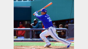 [스토리 베이스볼] 첫 만루포·낯선 맹타…불혹에 시작되는 이야기