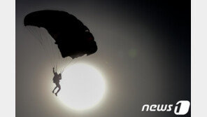 고공강하 훈련 특전사 대원 ‘익사’ 가능성…남은 의문점