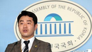 정의당 “김의겸, 불명예스럽게 물러나지만 통장 잔고는 넉넉해 질 것”