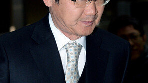 박찬구 금호석유화학 회장, 형 박삼구 회장 퇴진에 “안타깝다”