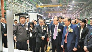 “앞으로의 10년에 명운 달렸다” 경쟁력 있는 글로벌 사업 확대