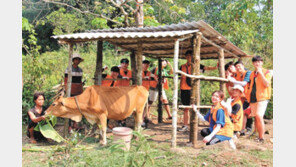 전 직원 年20시간 이상 봉사활동… 자발적 급여 기부도