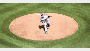 ‘플랜D’로 나와 개막전 삼켰다… 류현진, 애리조나전 6이닝 8K