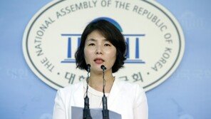 한국당 “文정권, 위선자들의 전성시대…대통령 나서 사과해야”