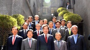 ‘中에서 대선행보?’ 질문에 李총리 “그런 바보 의원 있겠나” 일축